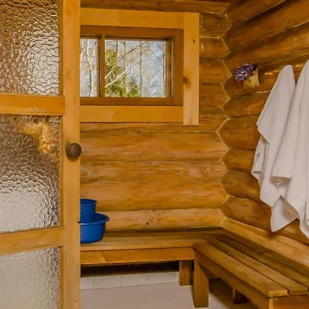 Kaaposniemi By Interhome * Miehoila